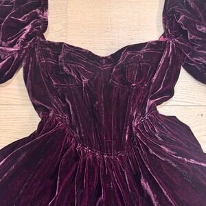 Bardot Large velvet dress